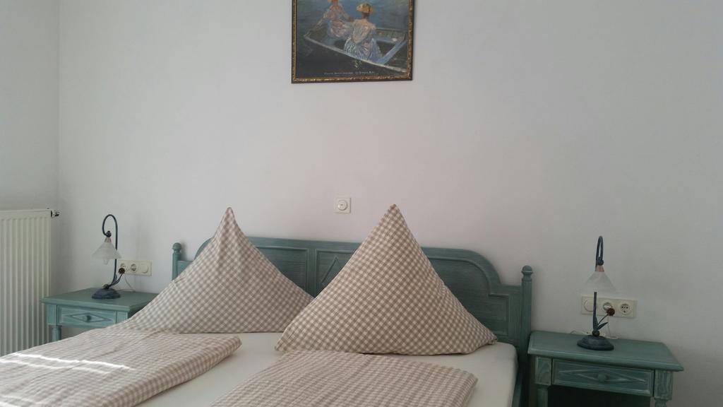Hotel-Pension Haus Hubertus Weigendorf Pokoj fotografie